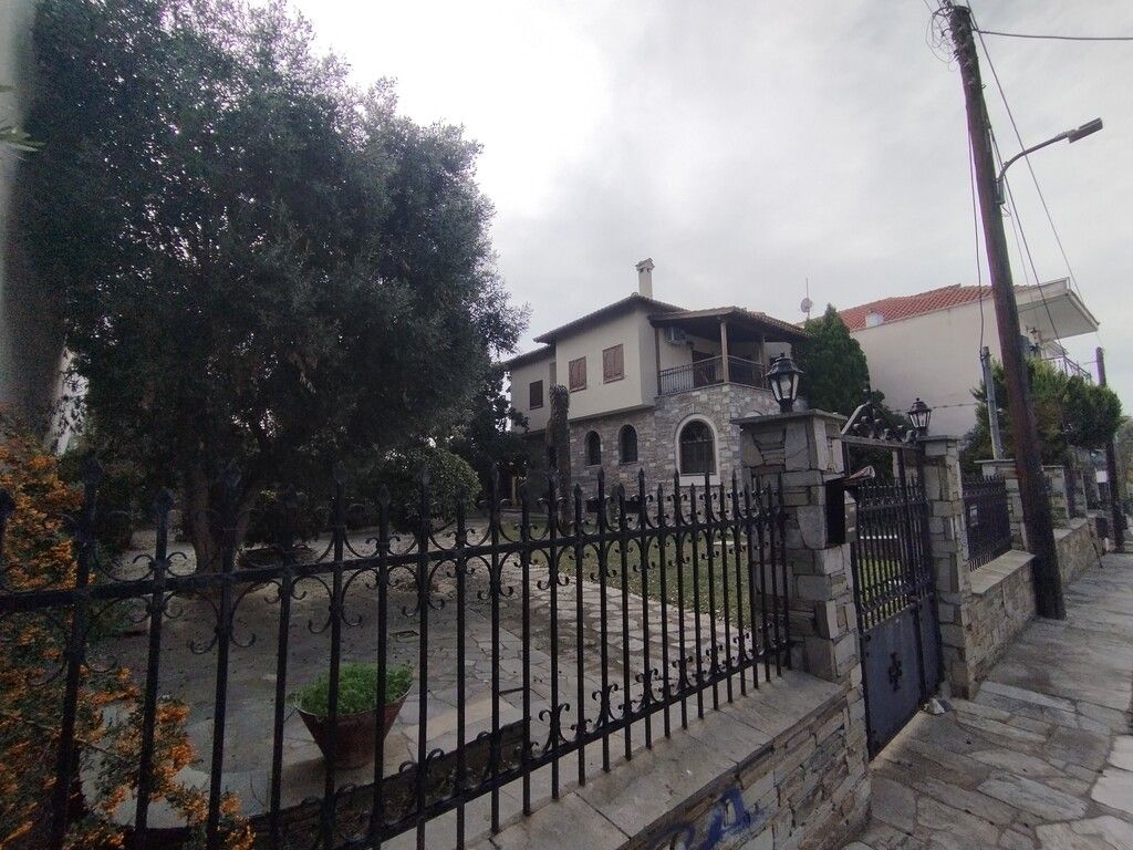 Villa in Thessaloniki, Griechenland, 460 m² - Foto 1