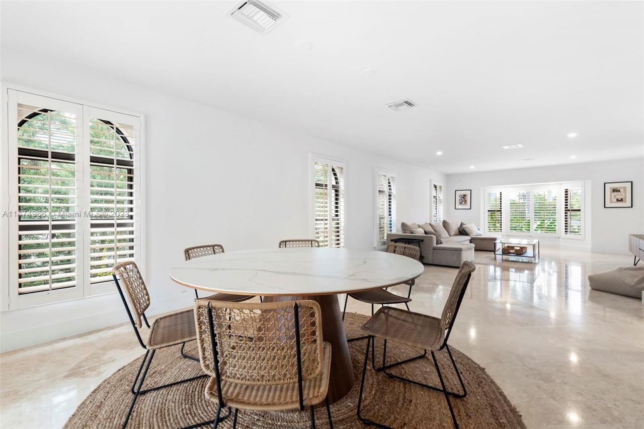 Villa in Miami, USA, 350 m² - picture 10