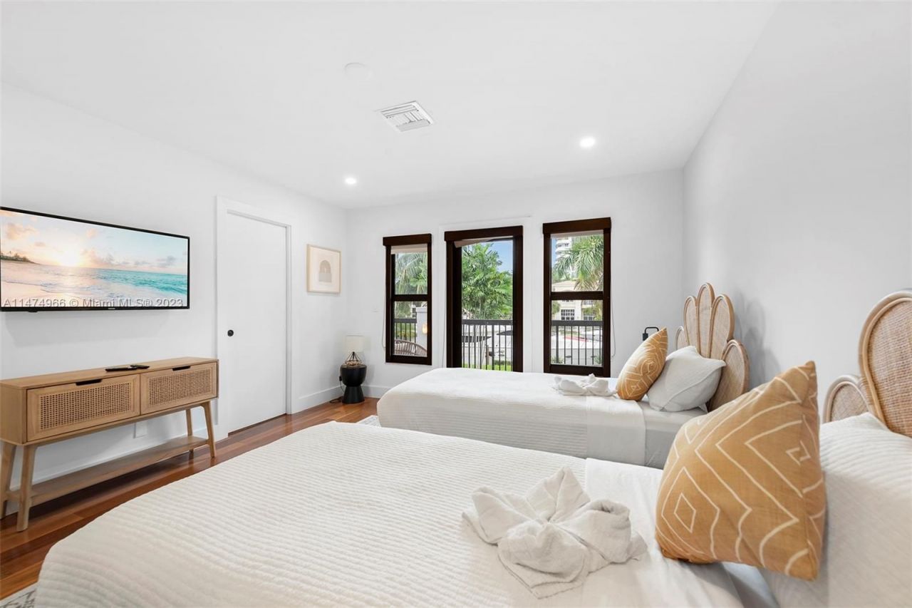 Villa in Miami, USA, 350 m² - picture 18