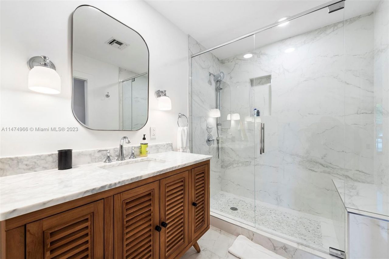 Villa in Miami, USA, 350 m² - picture 16