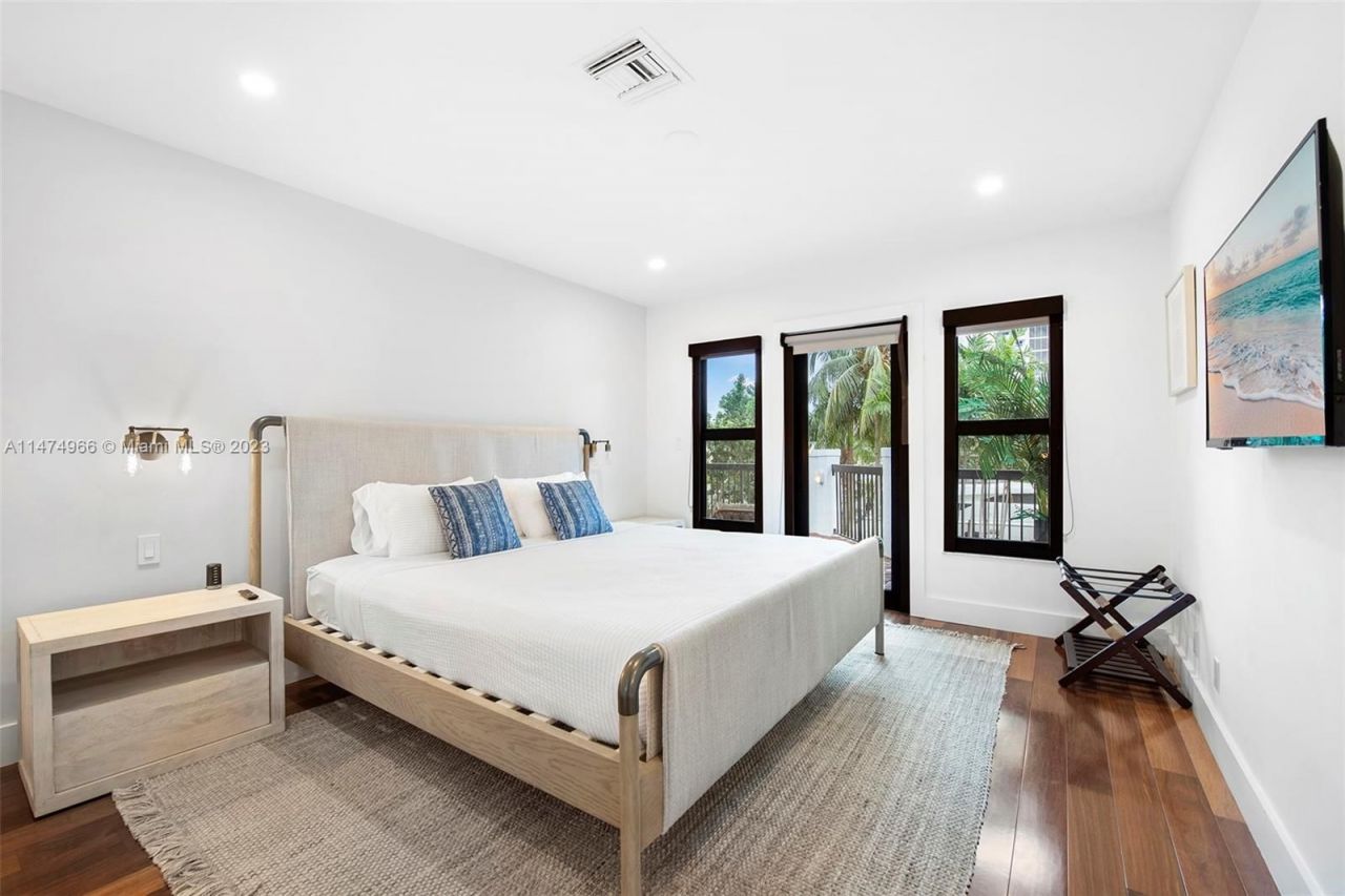 Villa in Miami, USA, 350 m² - picture 15