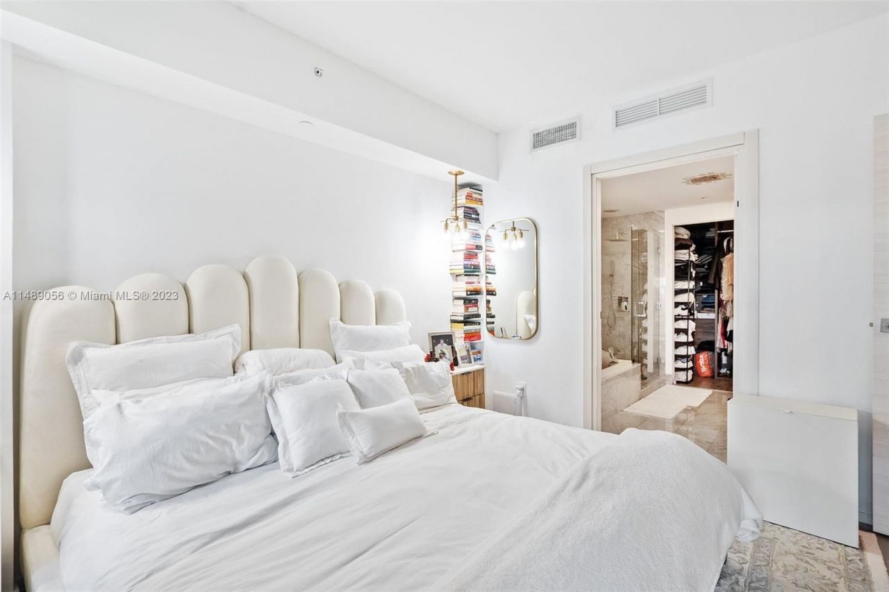 Flat in Miami, USA, 110 m² - picture 10