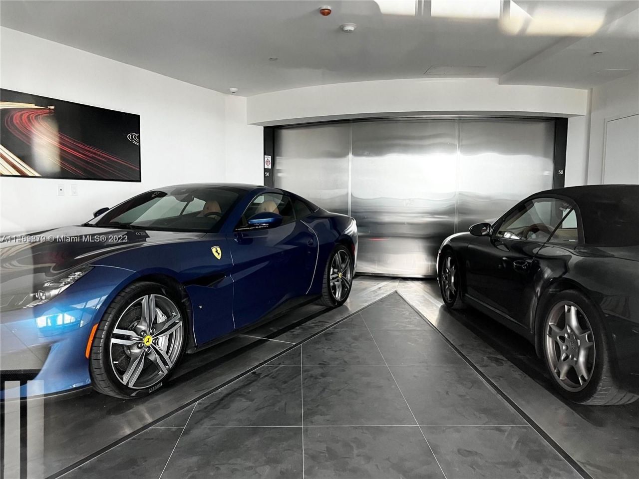 Flat in Miami, USA, 300 m² - picture 14