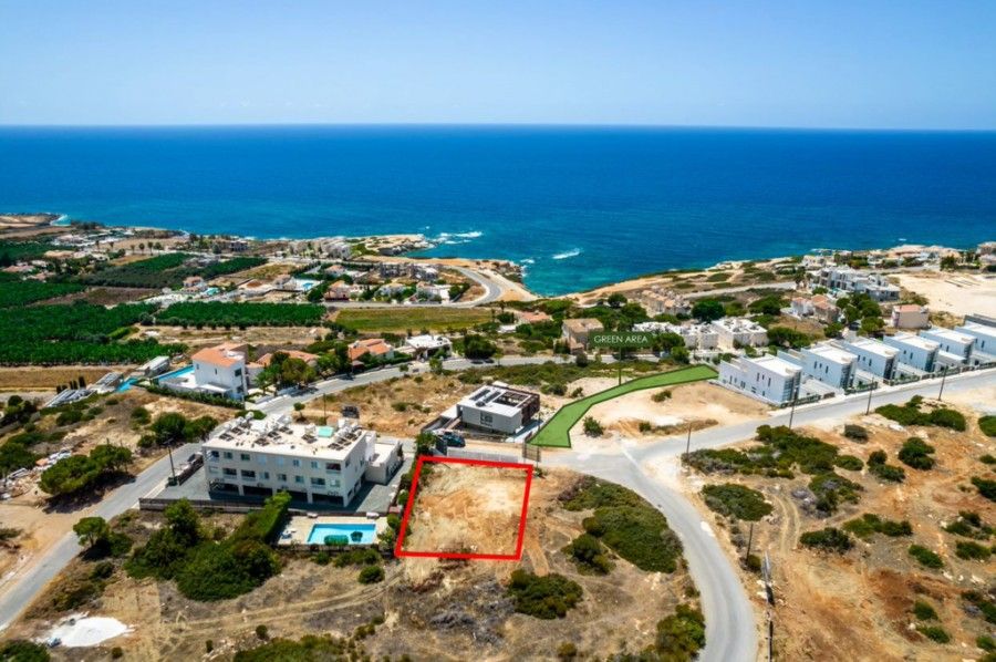 Terrain à Paphos, Chypre, 493 m² - image 1