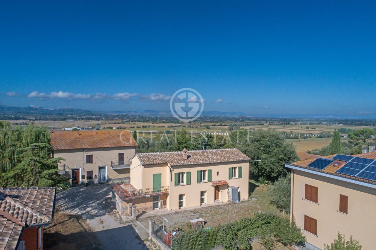 Haus in Montepulciano, Italien, 125.2 m² - Foto 1