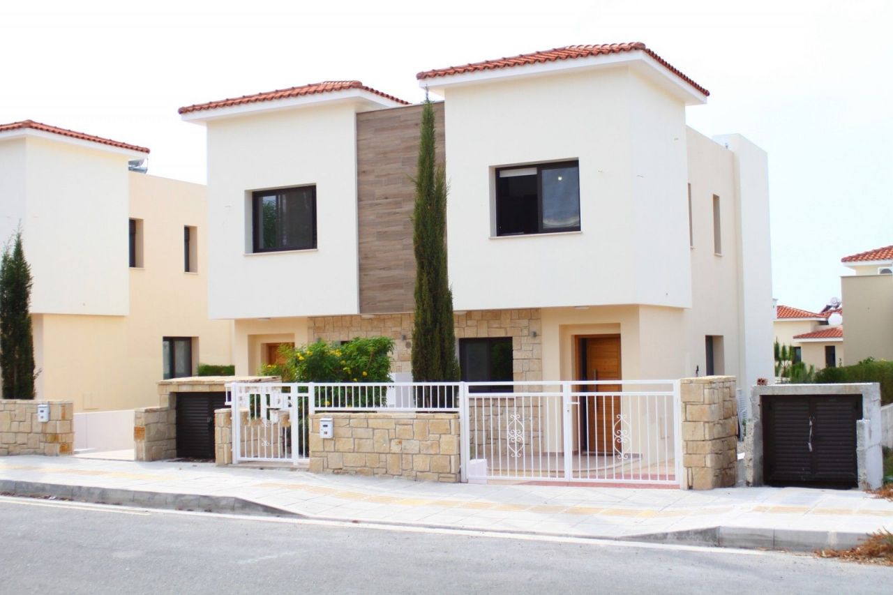 Villa in Paphos, Zypern, 104 m² - Foto 1