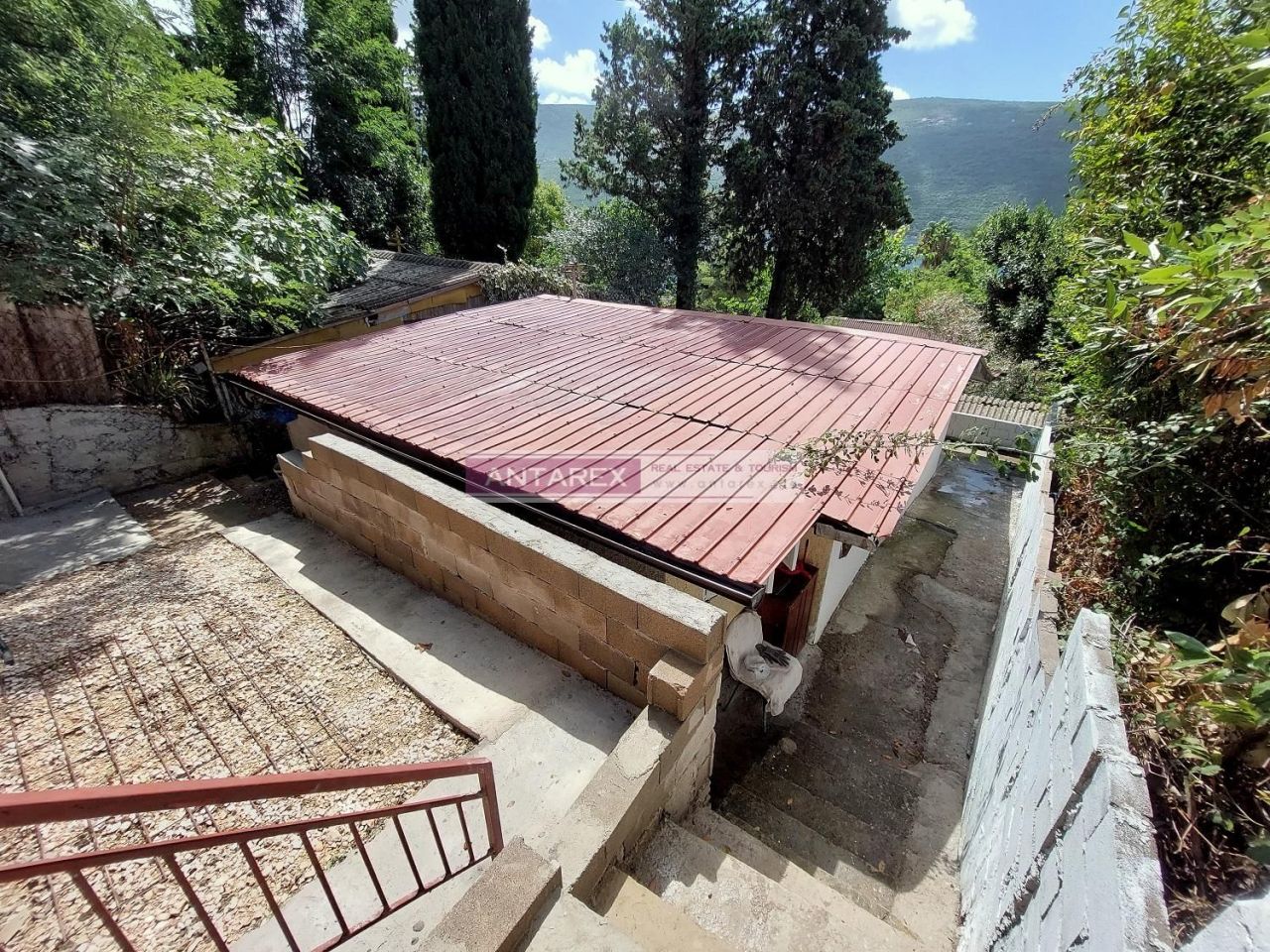 Villa en Kumbor, Montenegro, 51 m² - imagen 12