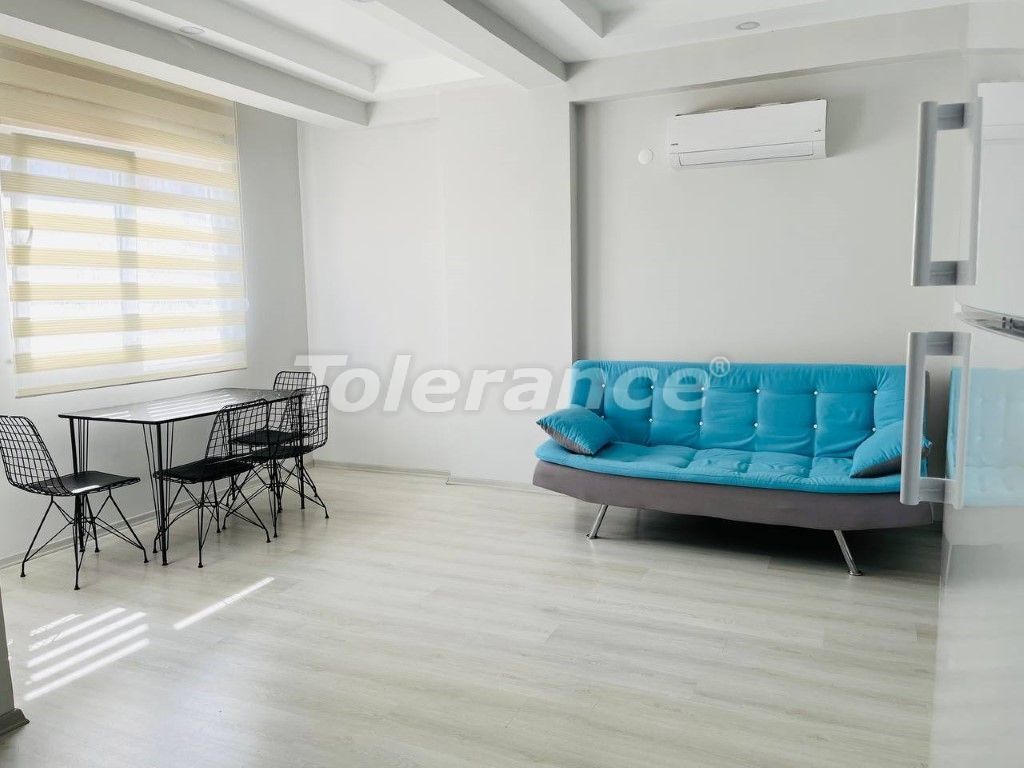 Apartamento en Antalya, Turquia, 60 m² - imagen 1