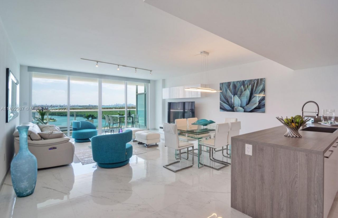 Piso en Miami, Estados Unidos, 160 m² - imagen 4