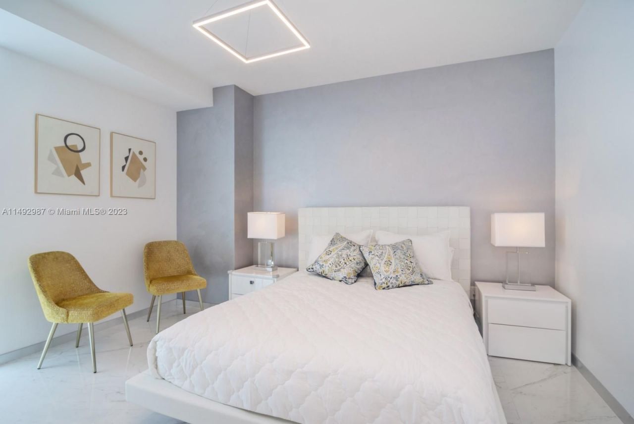 Piso en Miami, Estados Unidos, 160 m² - imagen 16