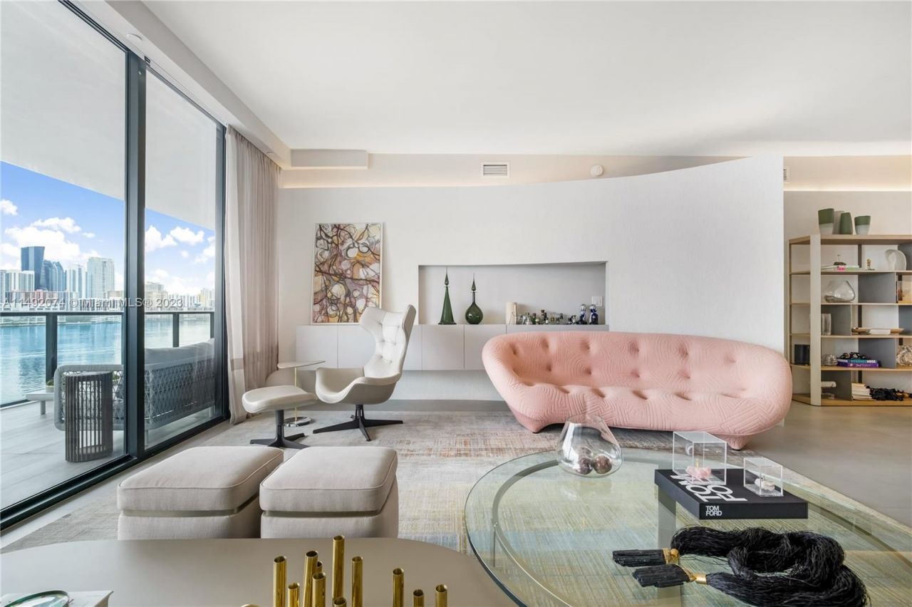 Appartement à Miami, États-Unis, 250 m² - image 3