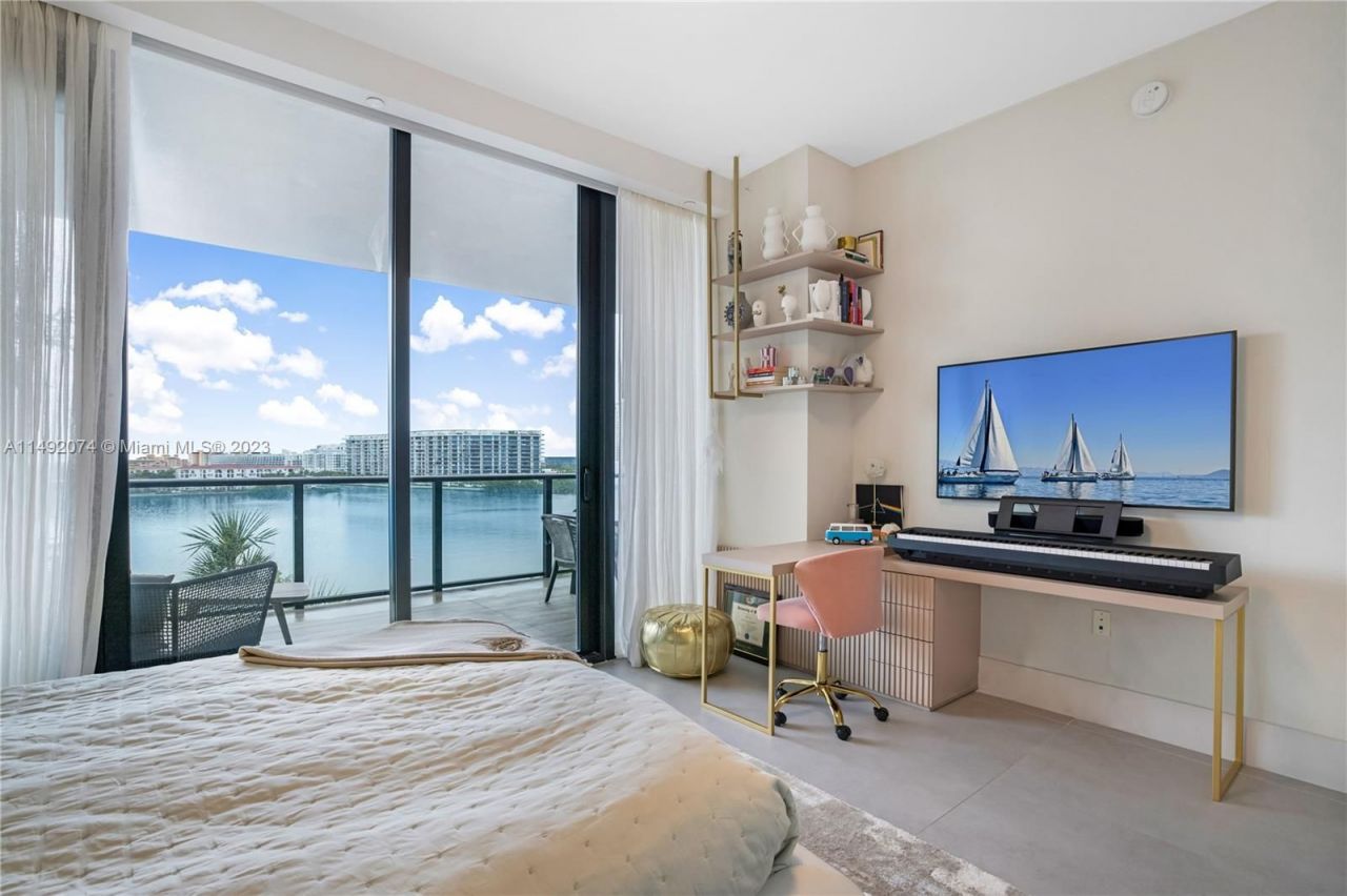 Appartement à Miami, États-Unis, 250 m² - image 17