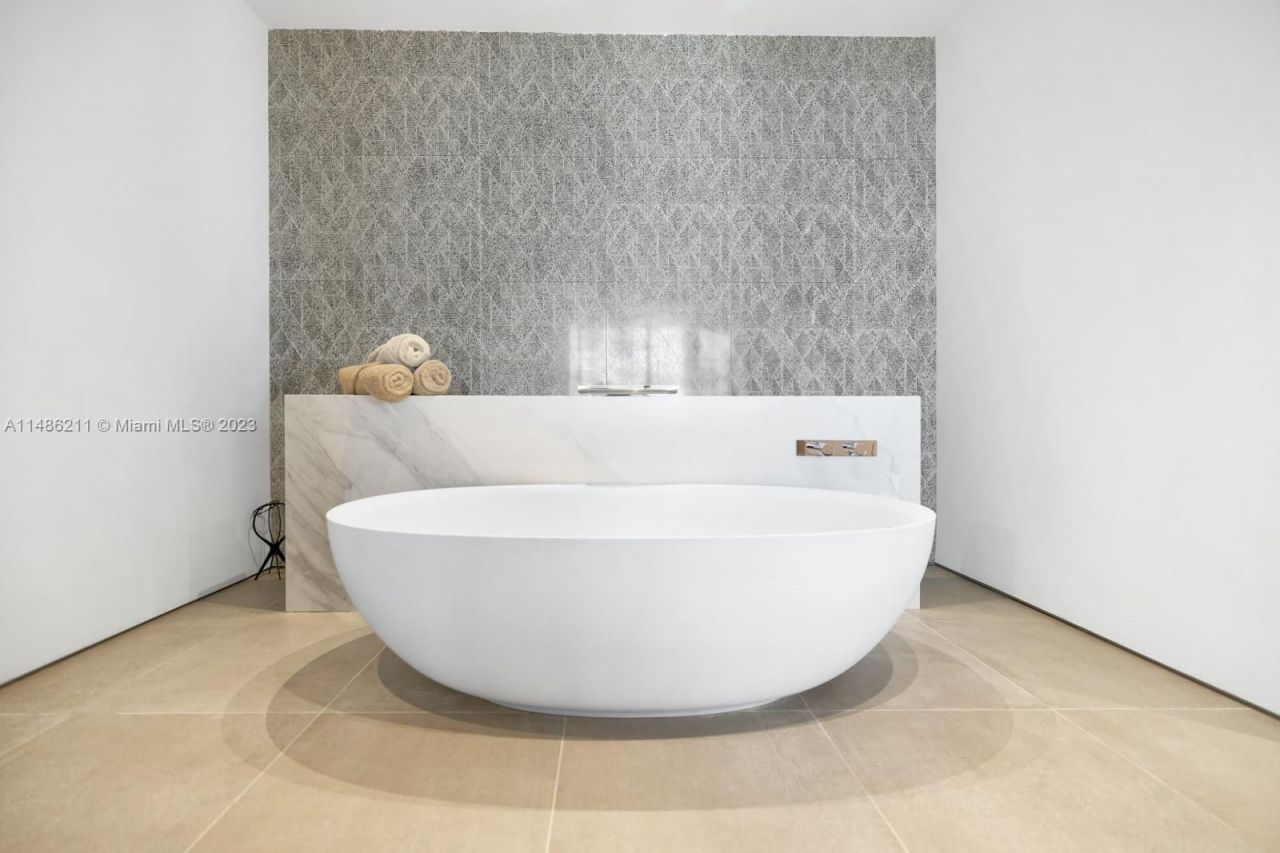 Stadthaus in Miami, USA, 600 m² - Foto 13