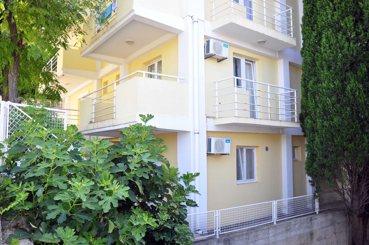 Hotel in Bar, Montenegro, 400 m² - picture 2