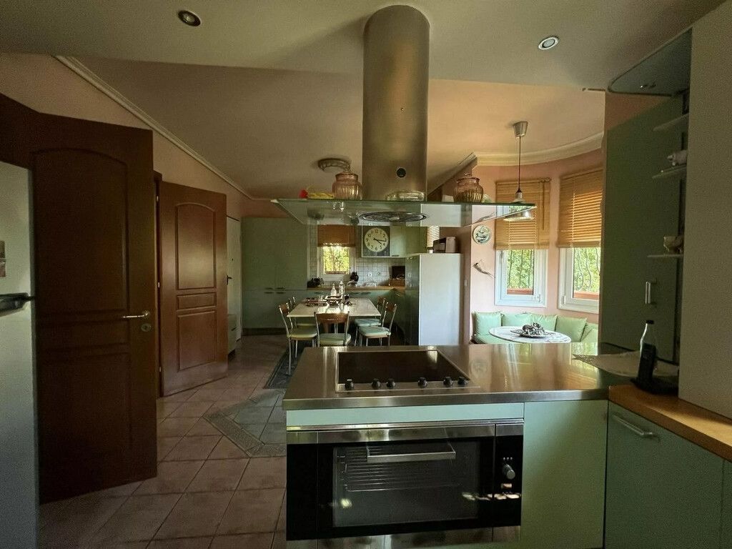 Villa in Athens, Greece, 680 m² - picture 10