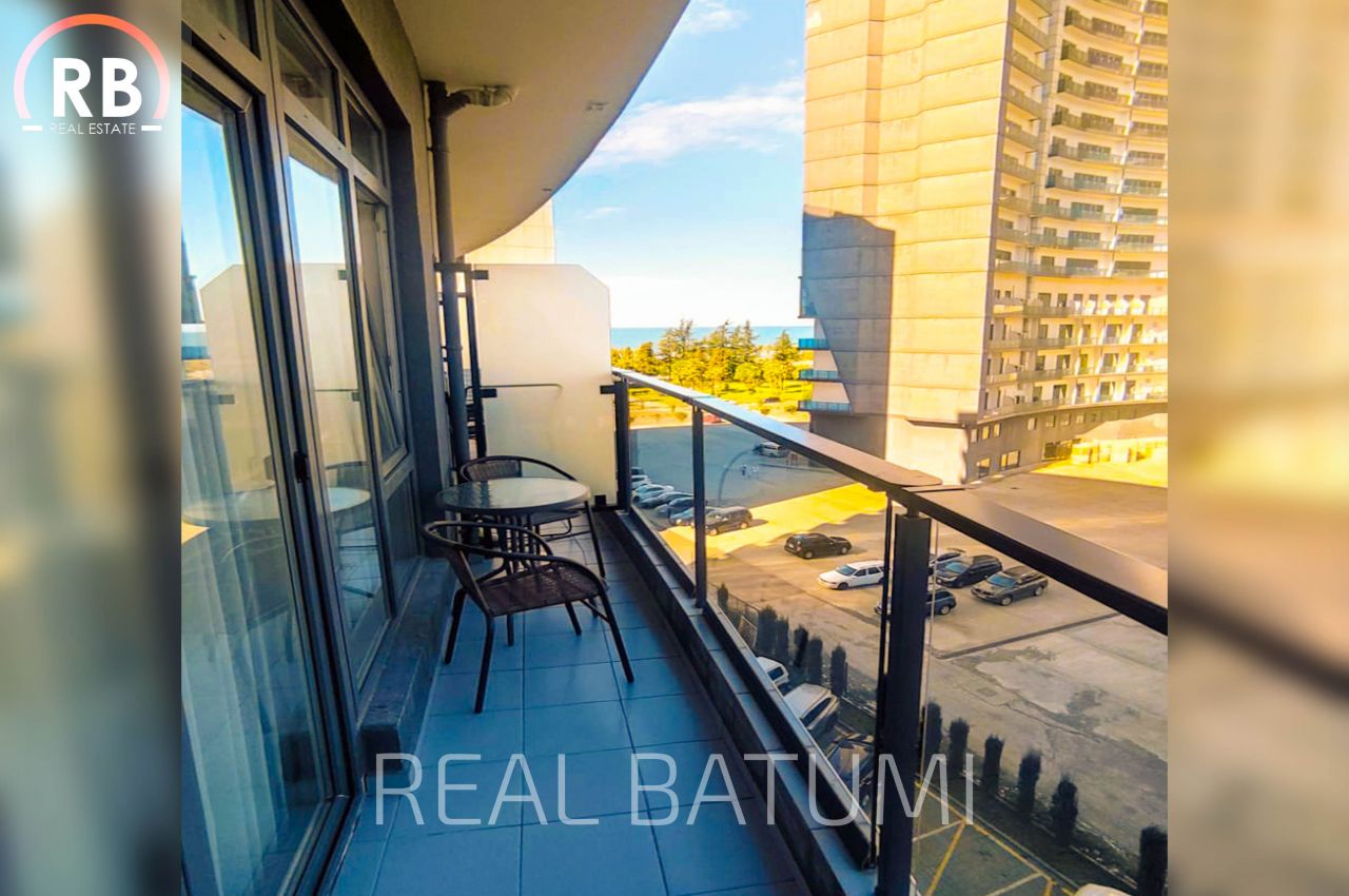 Flat in Batumi, Georgia, 35 m² - picture 6