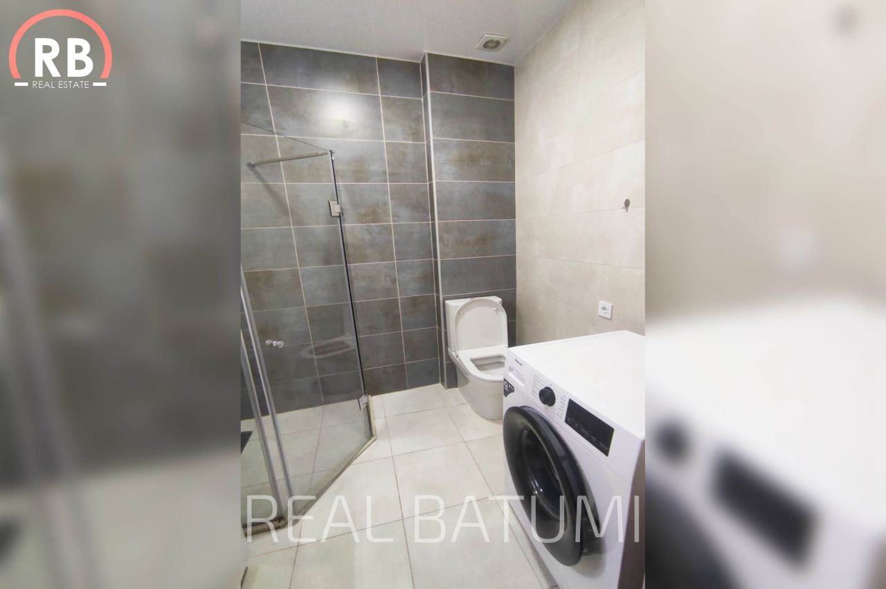 Flat in Batumi, Georgia, 35 m² - picture 14