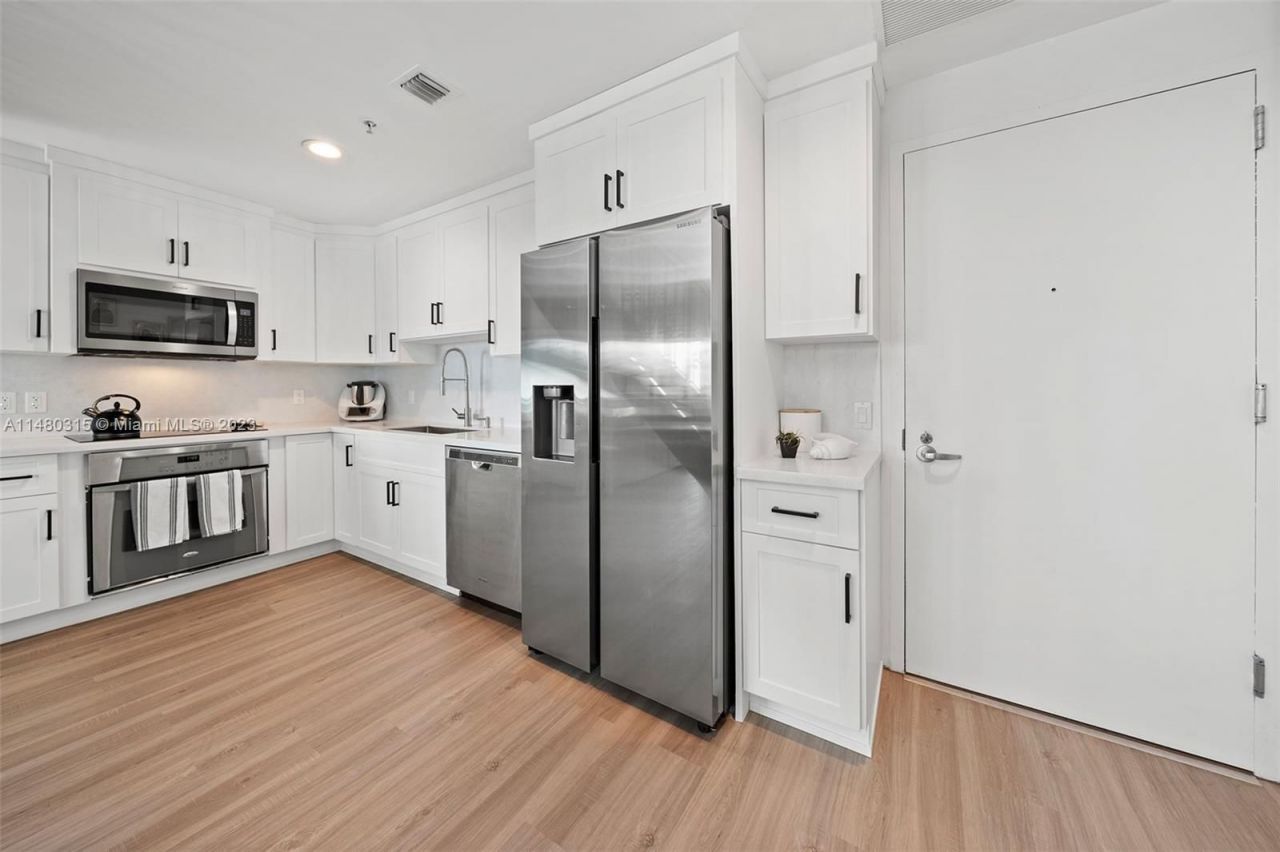 Loft en Miami, Estados Unidos, 110 m² - imagen 10