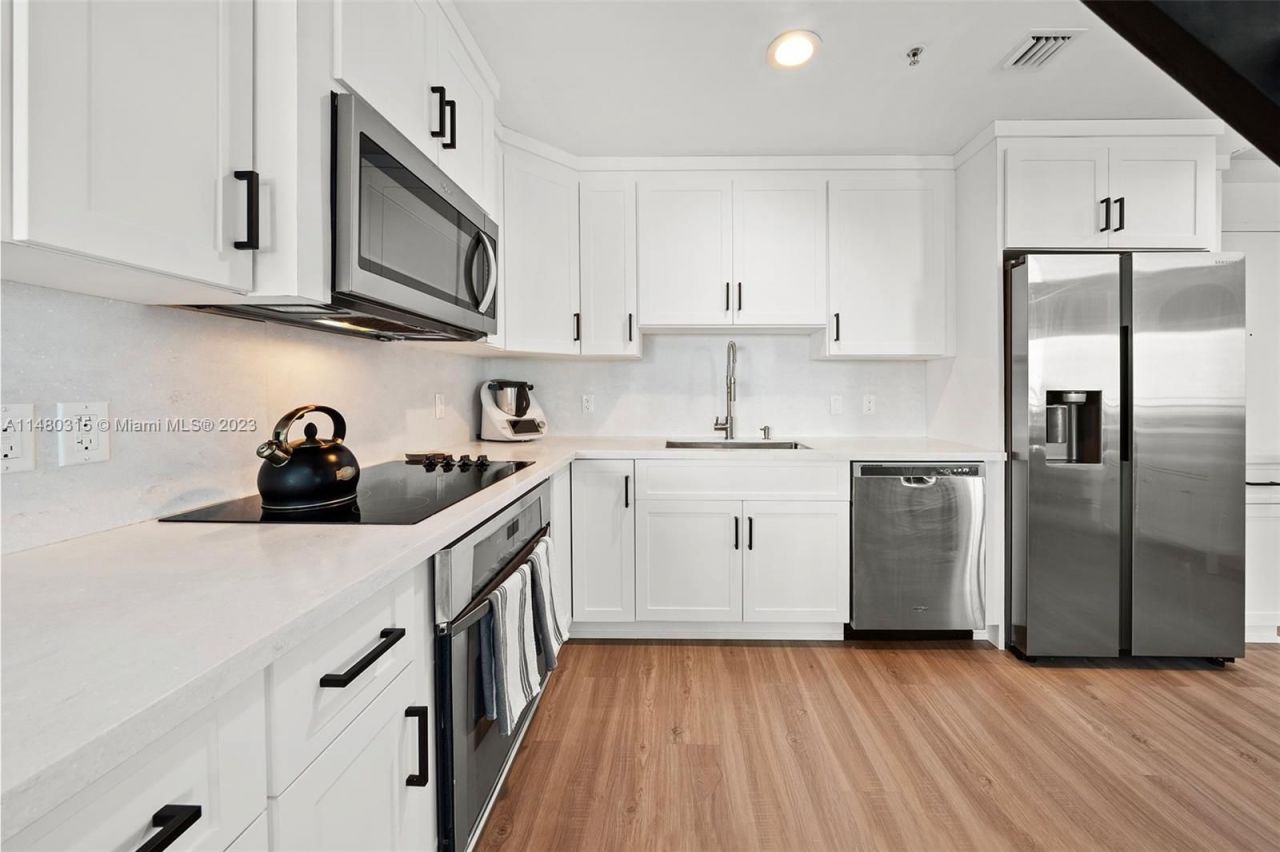 Loft en Miami, Estados Unidos, 110 m² - imagen 11