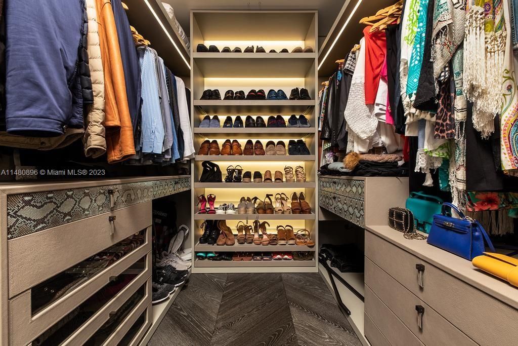 Piso en Miami, Estados Unidos, 200 m² - imagen 12