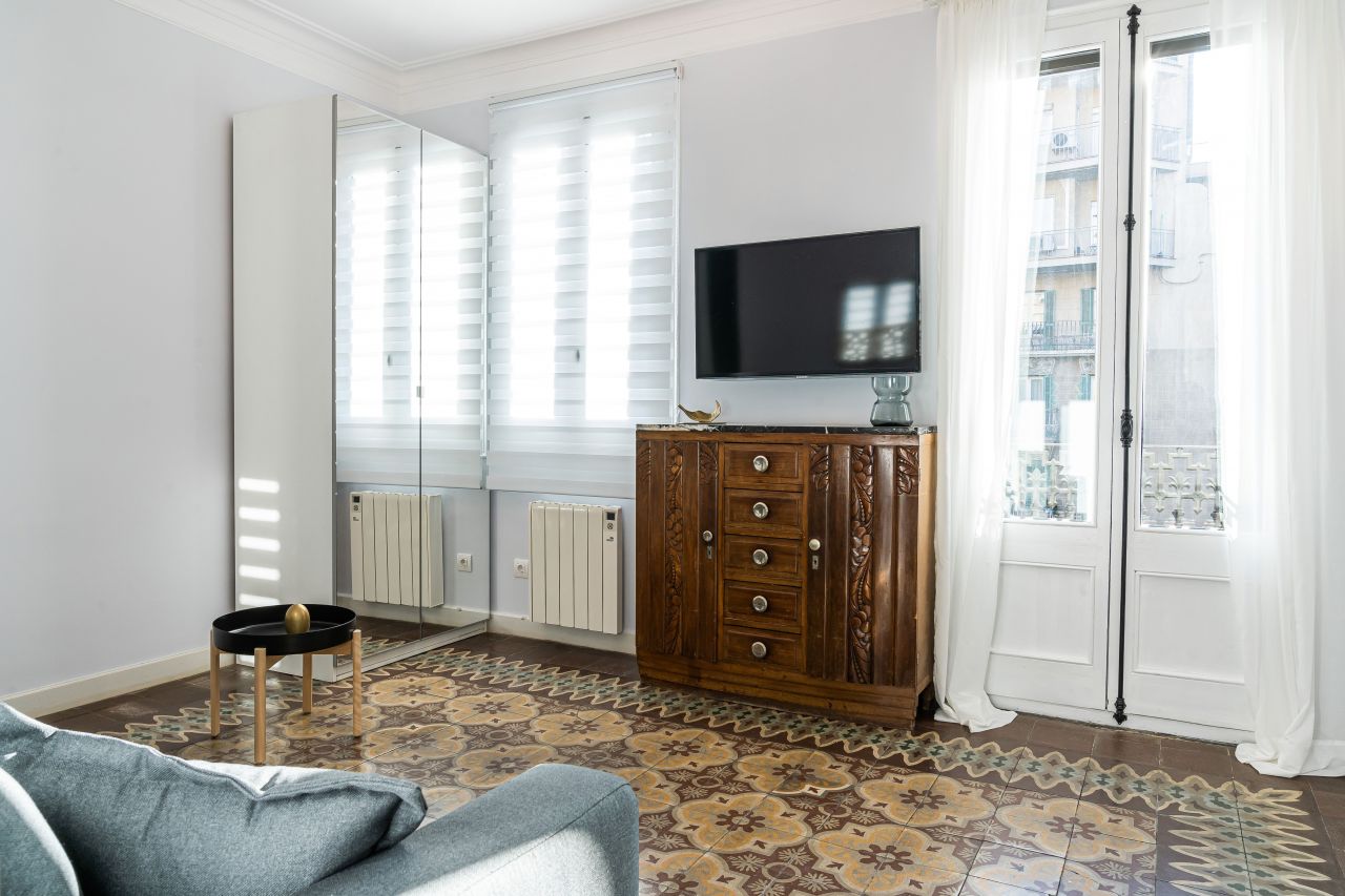 Apartment in Barcelona, Spain, 113 m² - picture 10