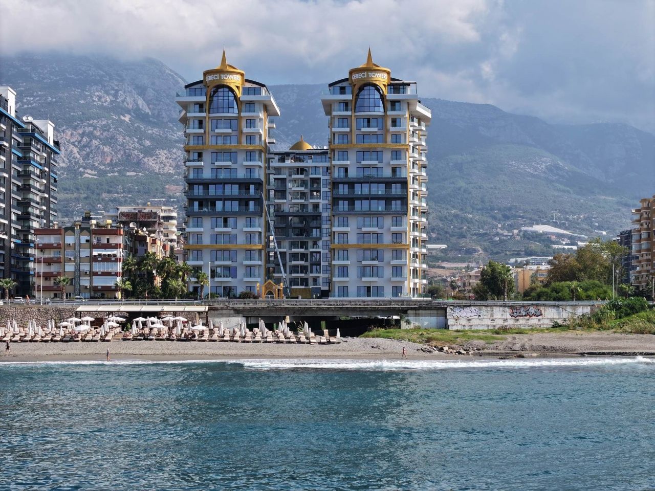 Flat in Alanya, Turkey, 100 m² - picture 1