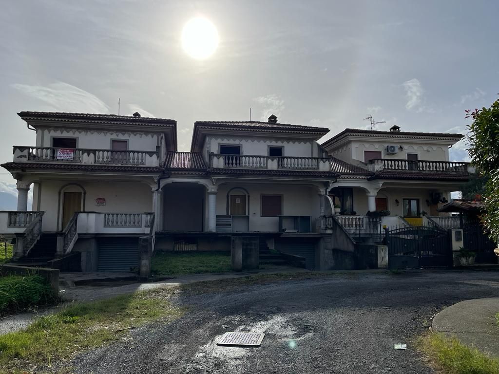 Villa a Scalea, Italia, 187 m² - foto 2