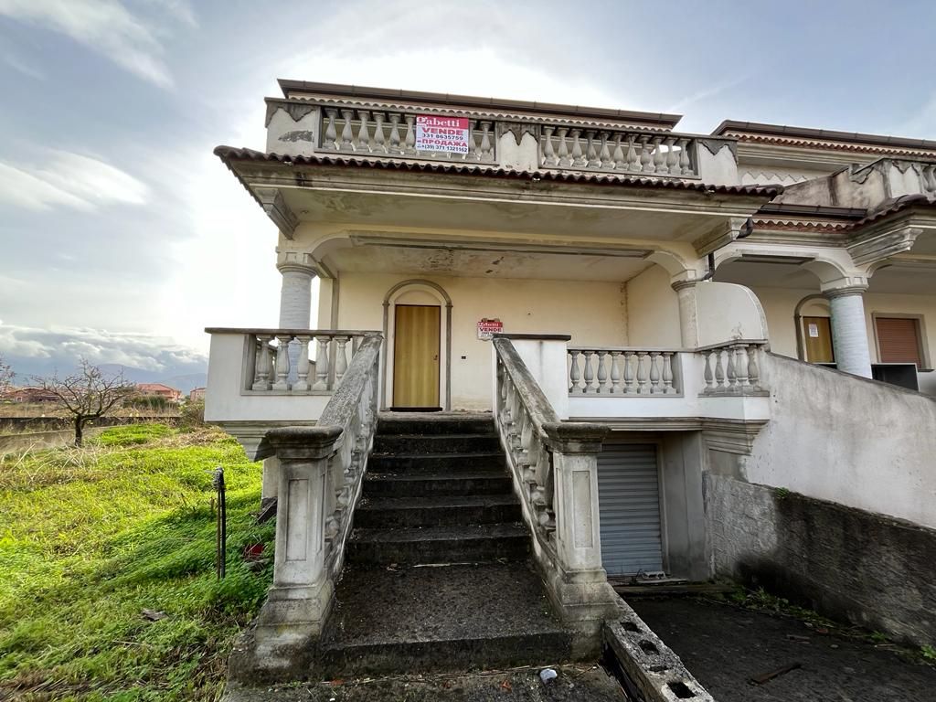 Villa a Scalea, Italia, 187 m² - foto 4