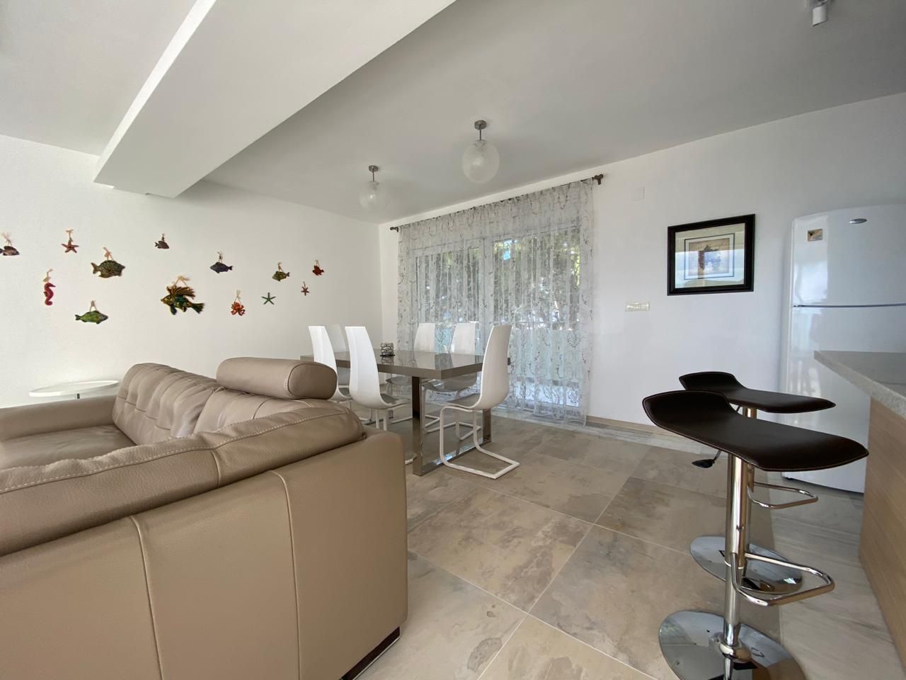 Appartamento a Sveti Stefan, Montenegro, 106 m² - foto 2
