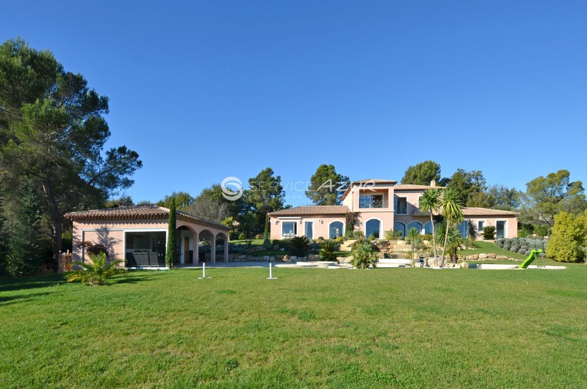 Villa in Mougins, France, 500 m² - picture 2