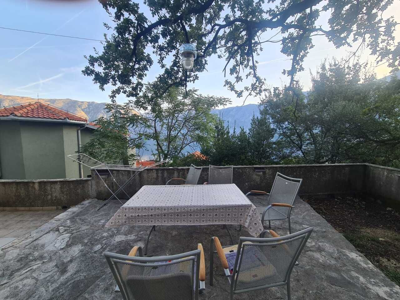 Piso en Prcanj, Montenegro, 56 m² - imagen 4
