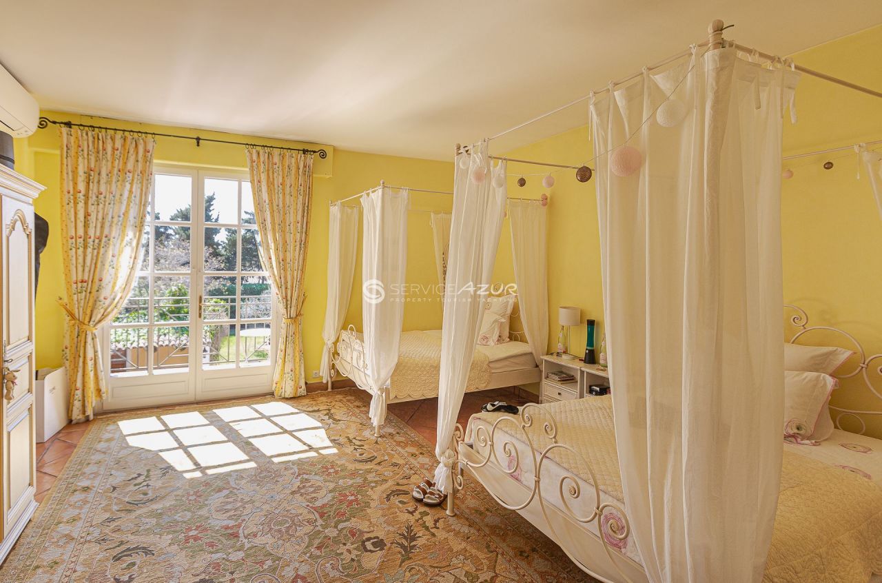 Villa a Antibes, Francia, 700 m² - foto 9