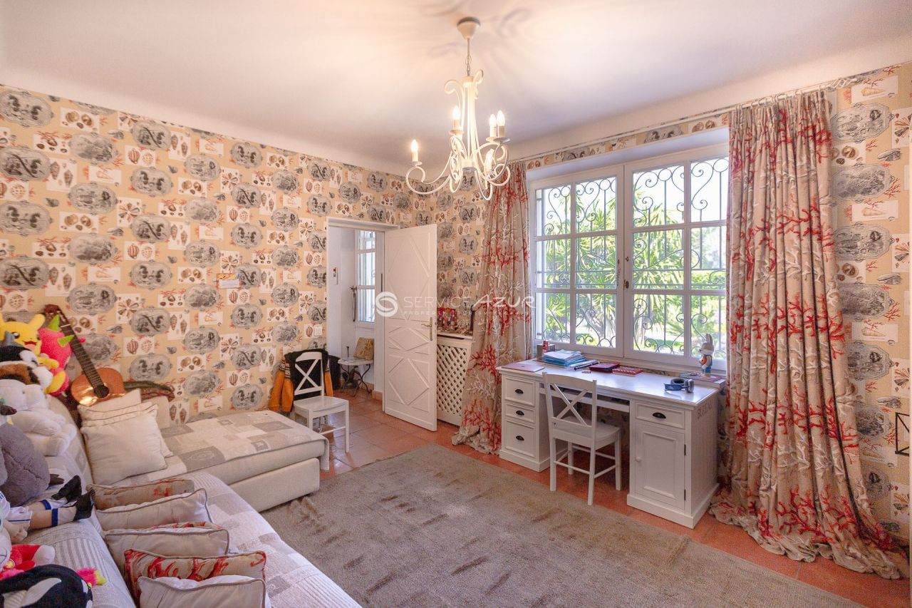 Villa a Antibes, Francia, 700 m² - foto 12