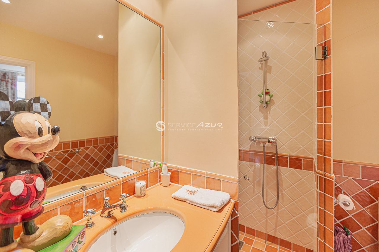 Villa a Antibes, Francia, 700 m² - foto 13