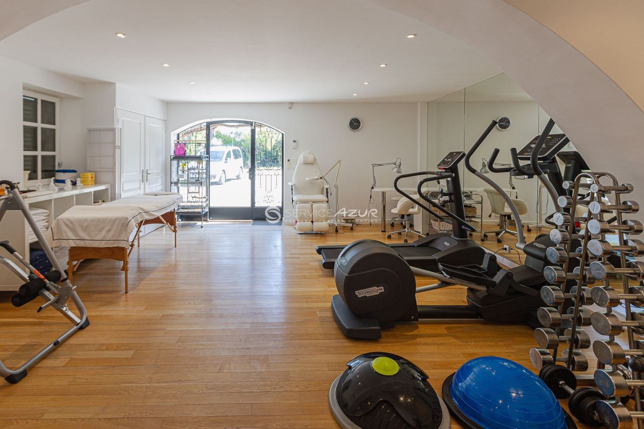 Villa a Antibes, Francia, 700 m² - foto 14