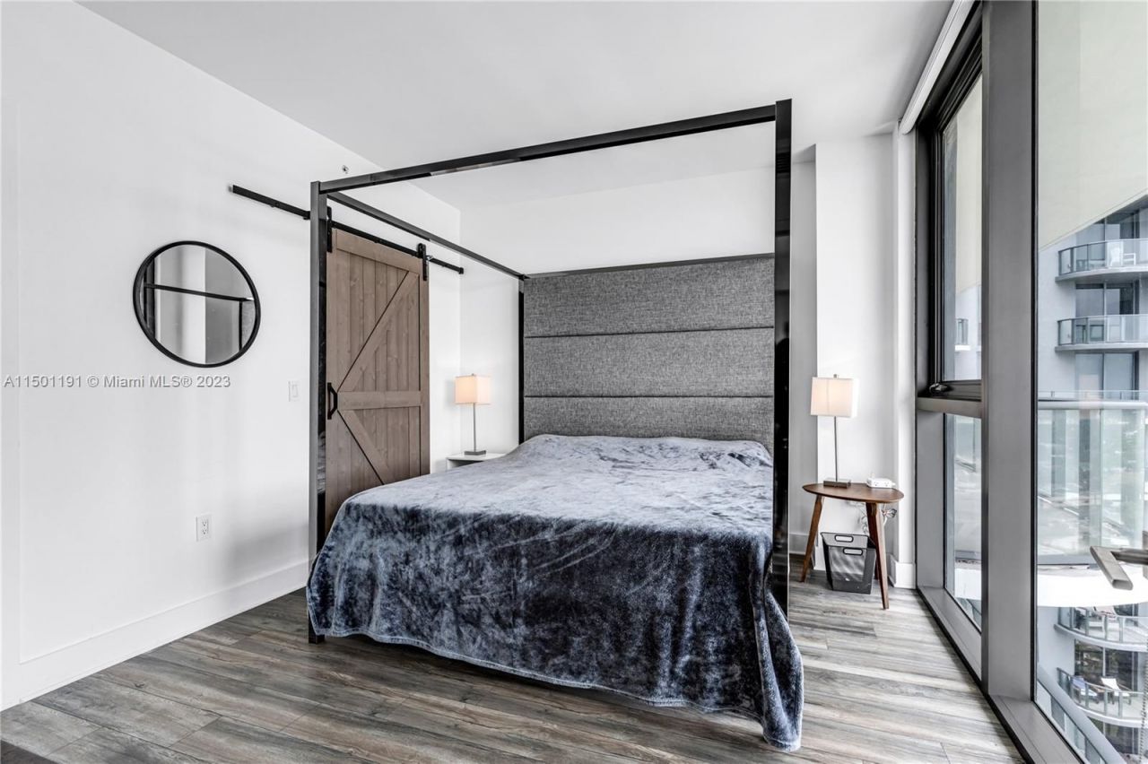 Piso en Miami, Estados Unidos, 55 m² - imagen 10