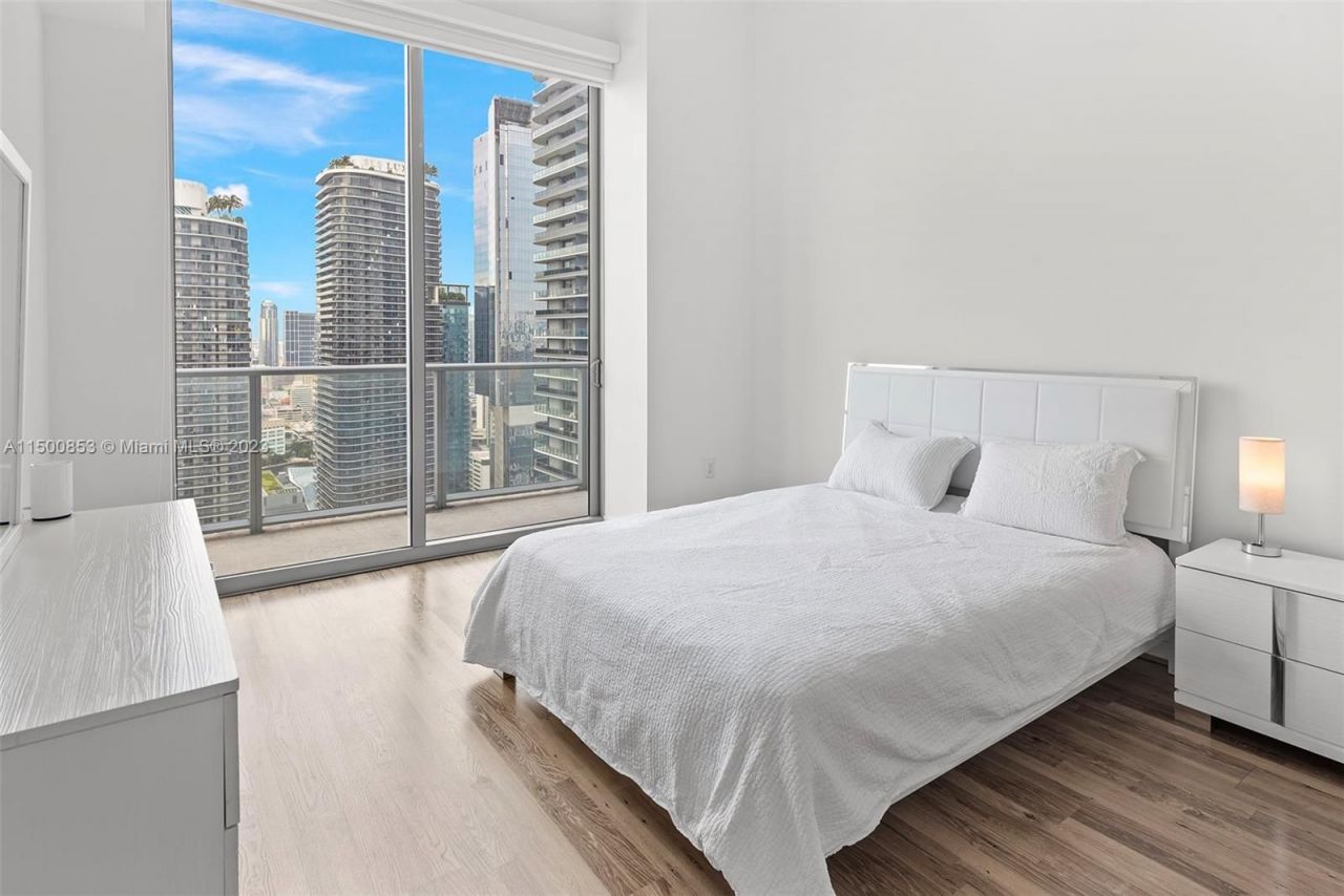 Ático en Miami, Estados Unidos, 75 m² - imagen 8