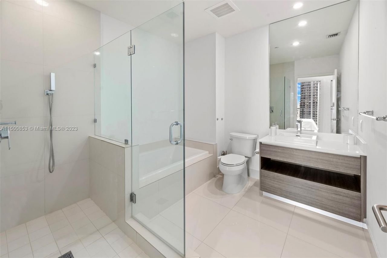 Ático en Miami, Estados Unidos, 75 m² - imagen 10