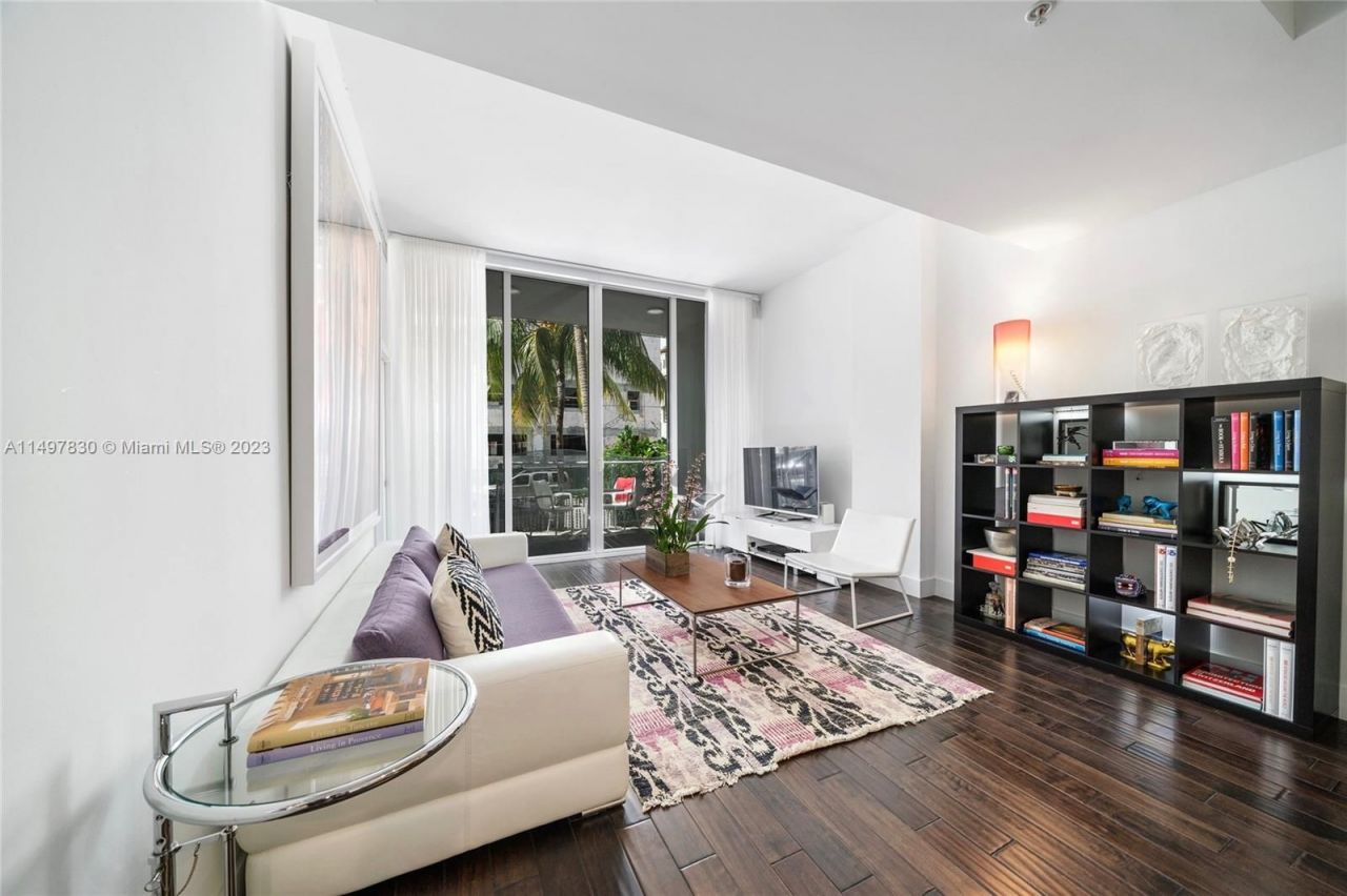 Townhouse in Miami, USA, 73 m² - picture 3