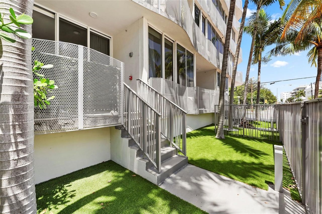 Townhouse in Miami, USA, 73 m² - picture 11