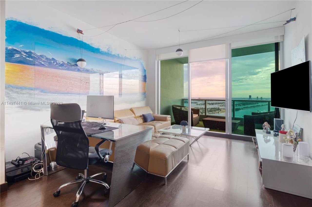 Piso en Miami, Estados Unidos, 85 m² - imagen 5