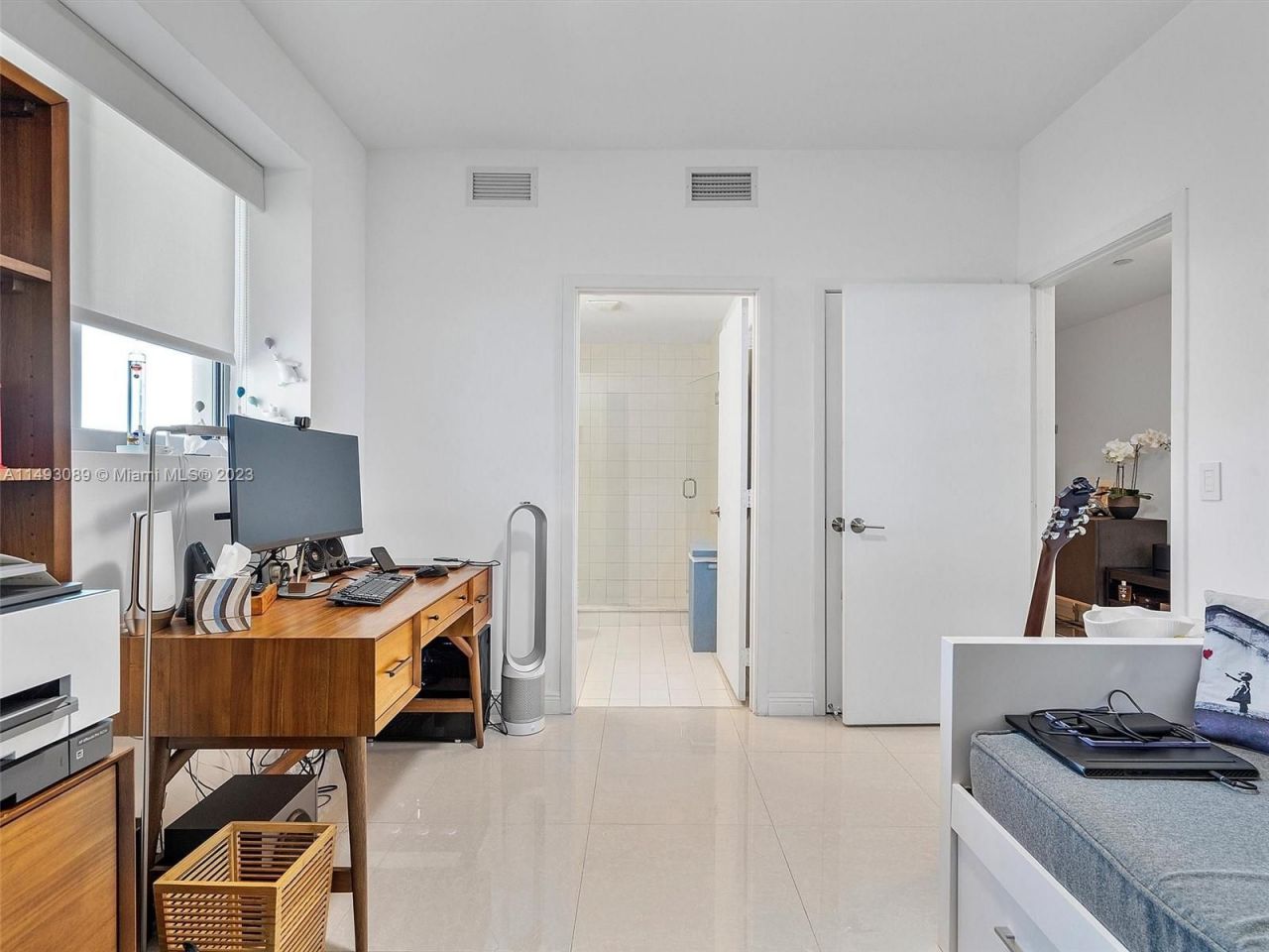 Flat in Miami, USA, 130 m² - picture 13