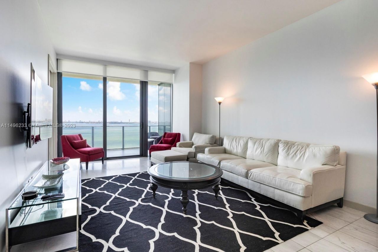 Appartement à Miami, États-Unis, 110 m² - image 1