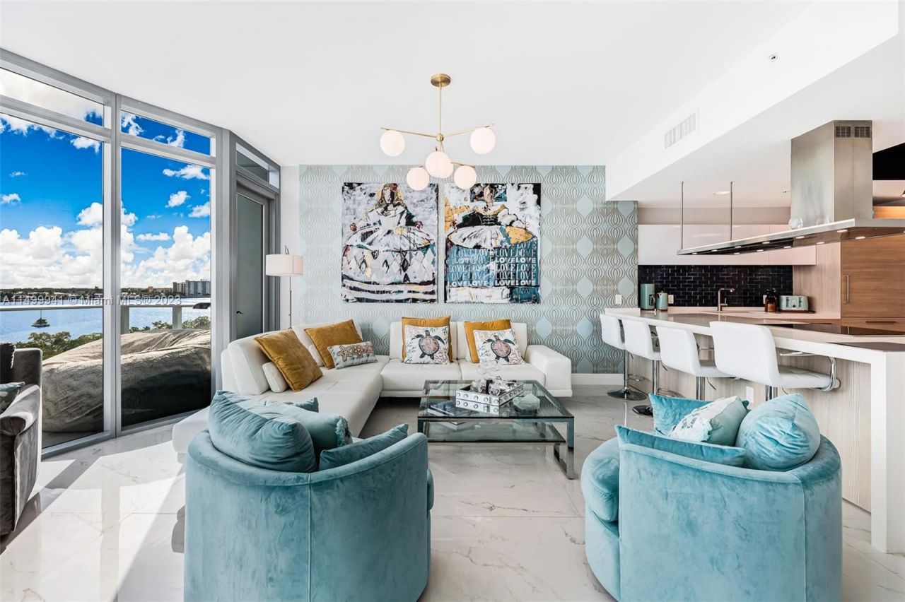 Flat in Miami, USA, 170 m² - picture 5