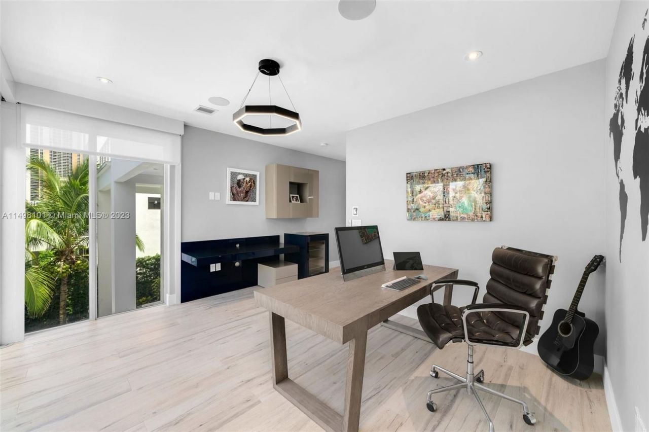 Villa en Miami, Estados Unidos, 600 m² - imagen 17