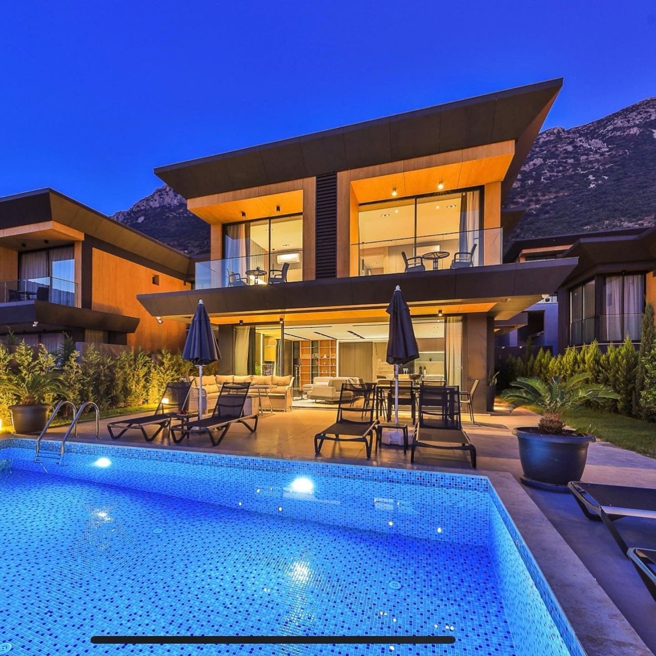 Villa à Kalkan, Turquie, 350 m² - image 1