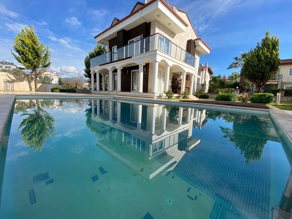 Piso en Fethiye, Turquia, 115 m² - imagen 1