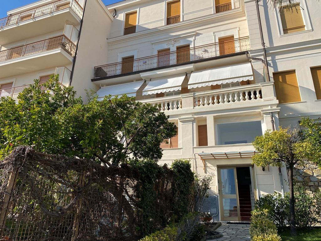 Appartamento a San Remo, Italia, 106 m² - foto 17