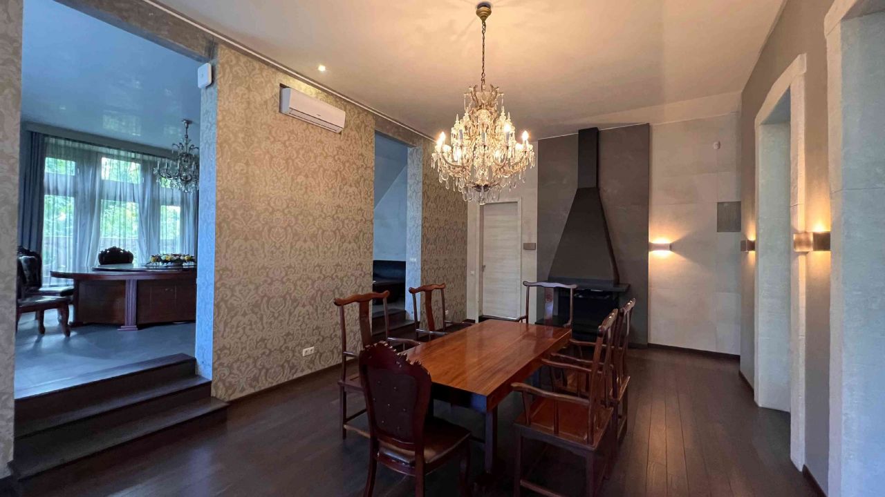 Villa à Budapest, Hongrie, 1 400 m² - image 8