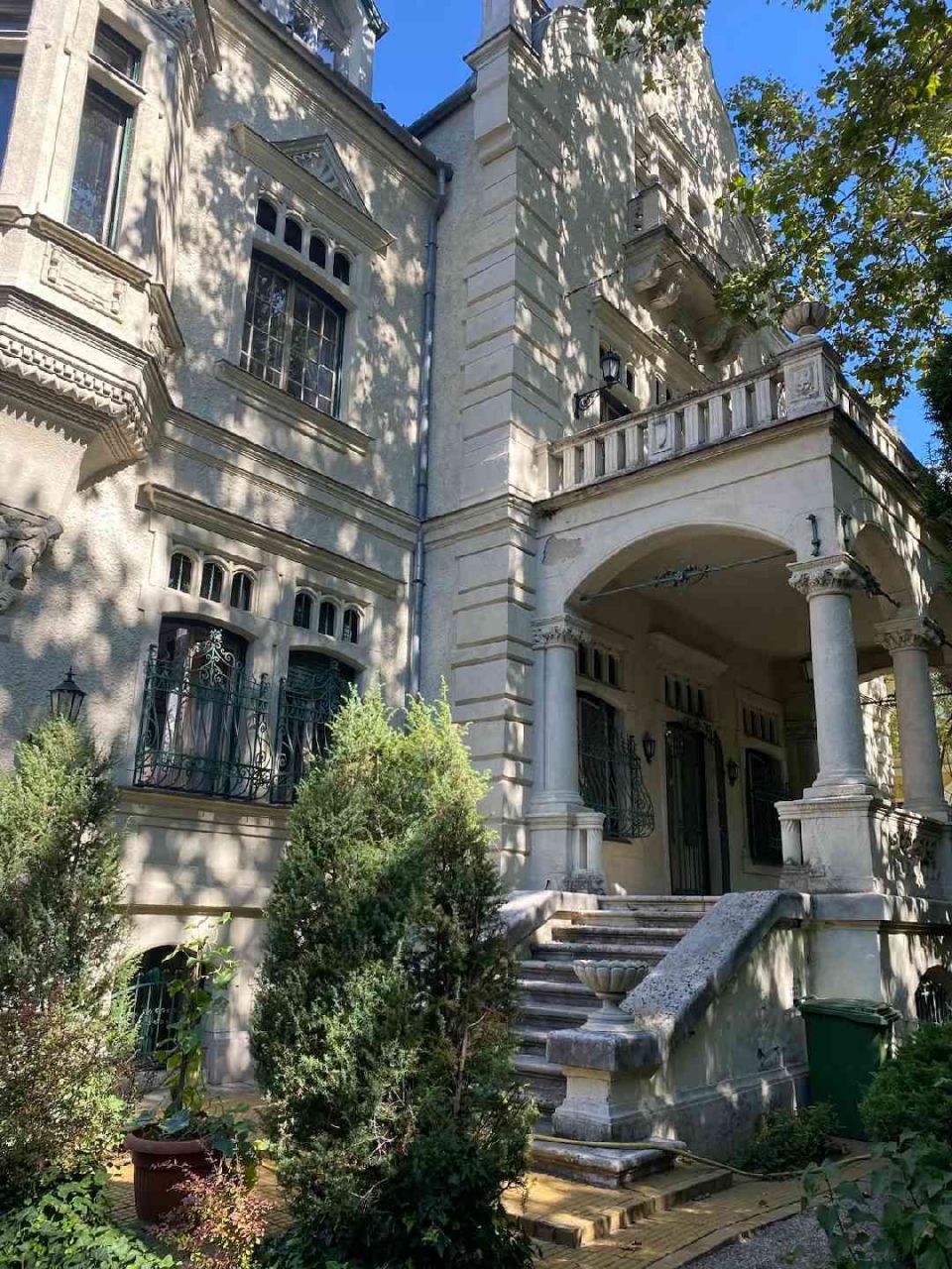 Villa à Budapest, Hongrie, 1 400 m² - image 16